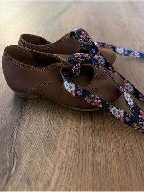 Adelisa & Co handmade leather baby shoes